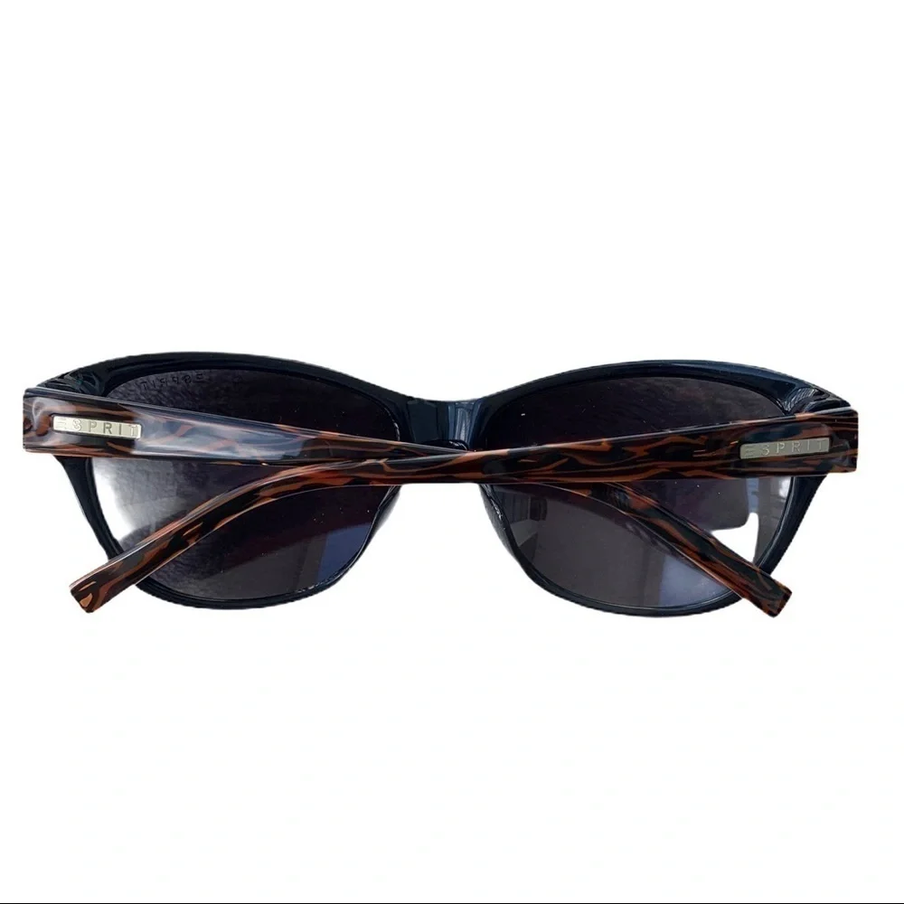 NWOT Esprit • Oval Marbled Statement Sunglasses